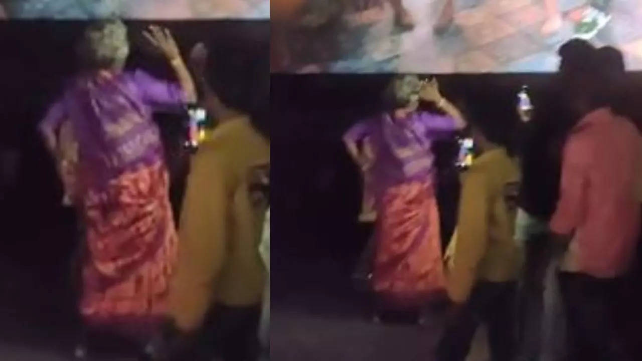 Fire! Grandmother's dance to 'Ranjithame' in theatre shocks internet,  netizens blown away - Watch viral video