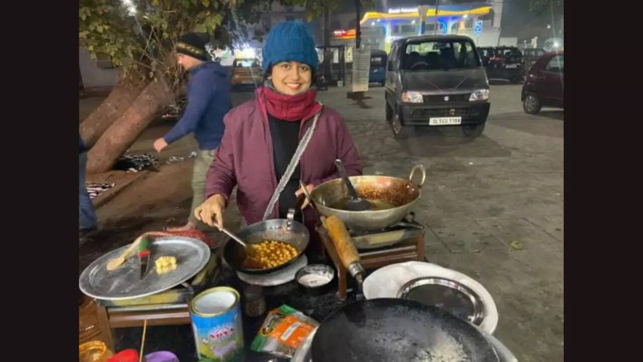Woman quits British Council job to start roadside tea stall in Delhi