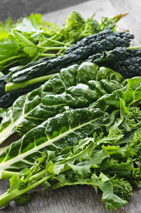 Green leafy vegetables 