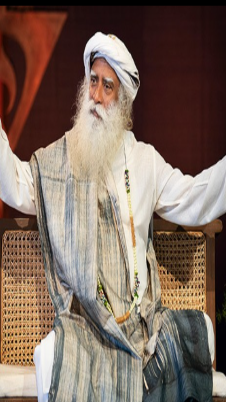 Quotes by Isha Foundations Sadhguru