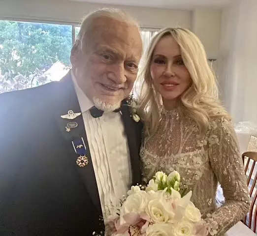 Buzz Aldrin and his wife.