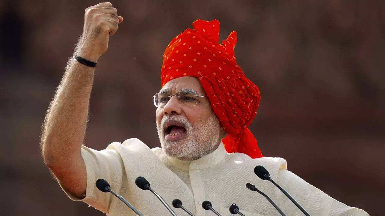 Move ahead unitedly': PM Modi greets fellow Indians on Republic ...