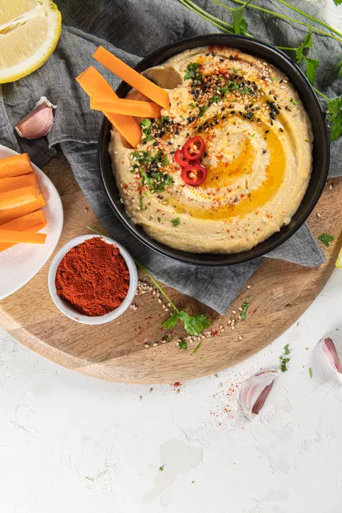 Carrots with hummus