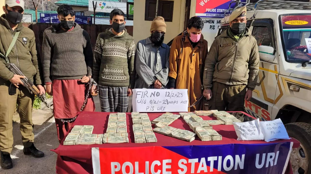 he Jammu and Kashmir Police arrested four drug peddlers in the Baramulla district