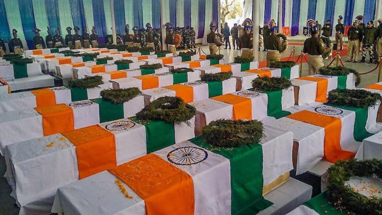 Pulwama attack anniversary: What happened on February 14, 2019; know about  our martyred CRPF soldiers