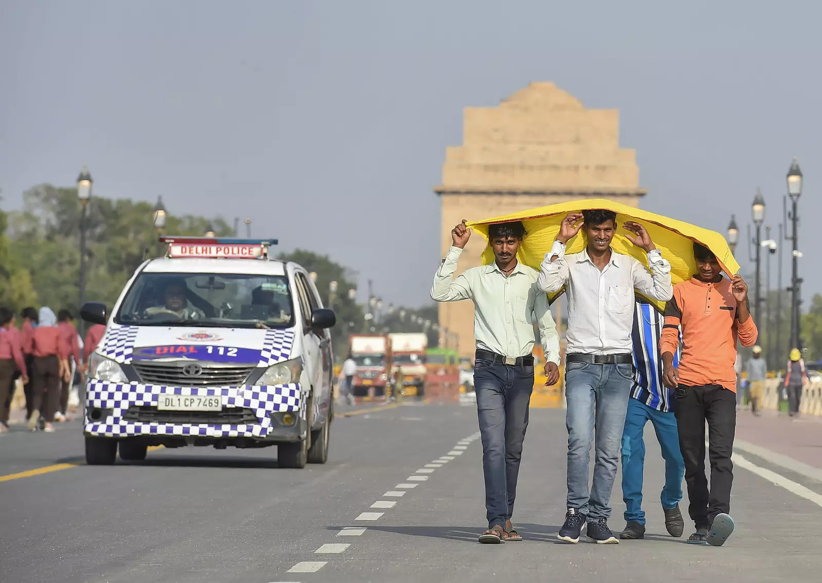 delhi-records-33-6-c-today-third-highest-temperature-in-february-in