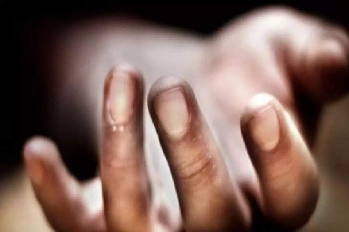 Woman kills husband by stabbing him with pair of scissors after heated argument in Assam