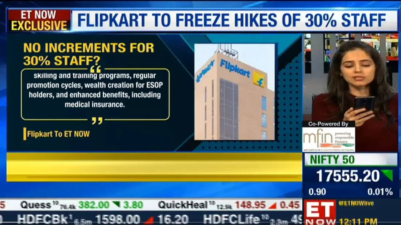 BIG BREAKING! At Flipkart, no salary hike for 30 staff? ET NOW