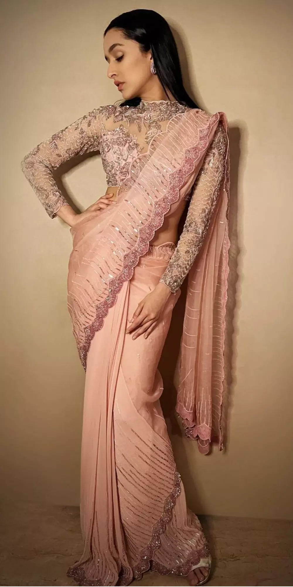 Shraddha exudes elegance