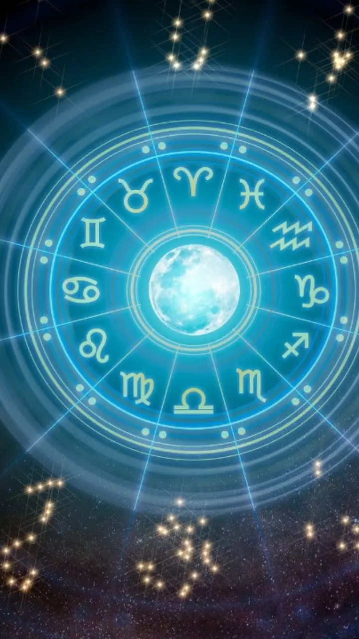 Aquarians moons transition will affect you today daily horoscope for all zodiac signs today February 24 2023