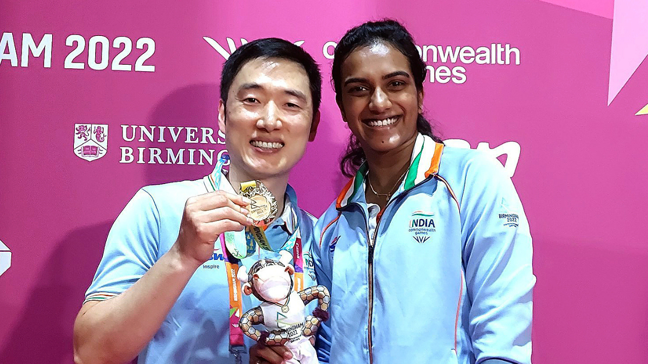 Indian shuttler PV Sindhu parts ways with her coach Park Tae-Sang |  Badminton News, Times Now