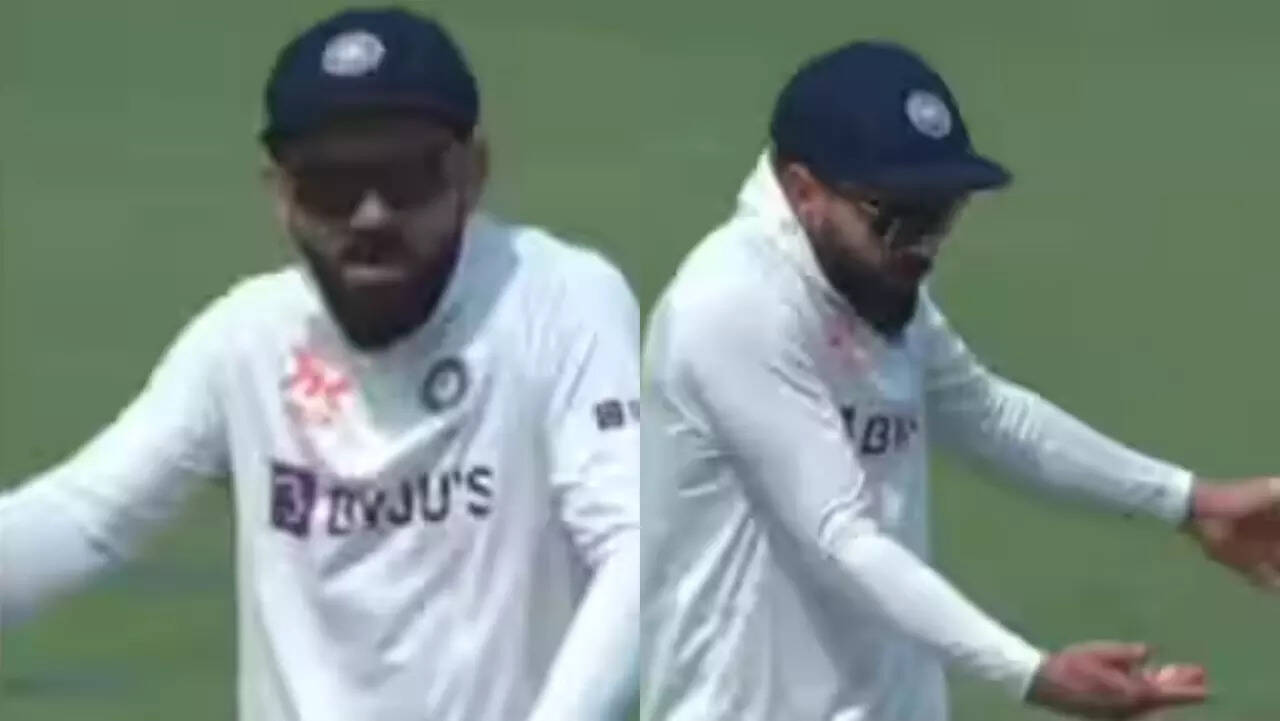 Watch: Virat Kohli shakes a leg as Indian bowlers continue to search for wickets against Australia Watch: Virat Kohli shakes a leg as Indian bowlers continue to search for wickets against Australia