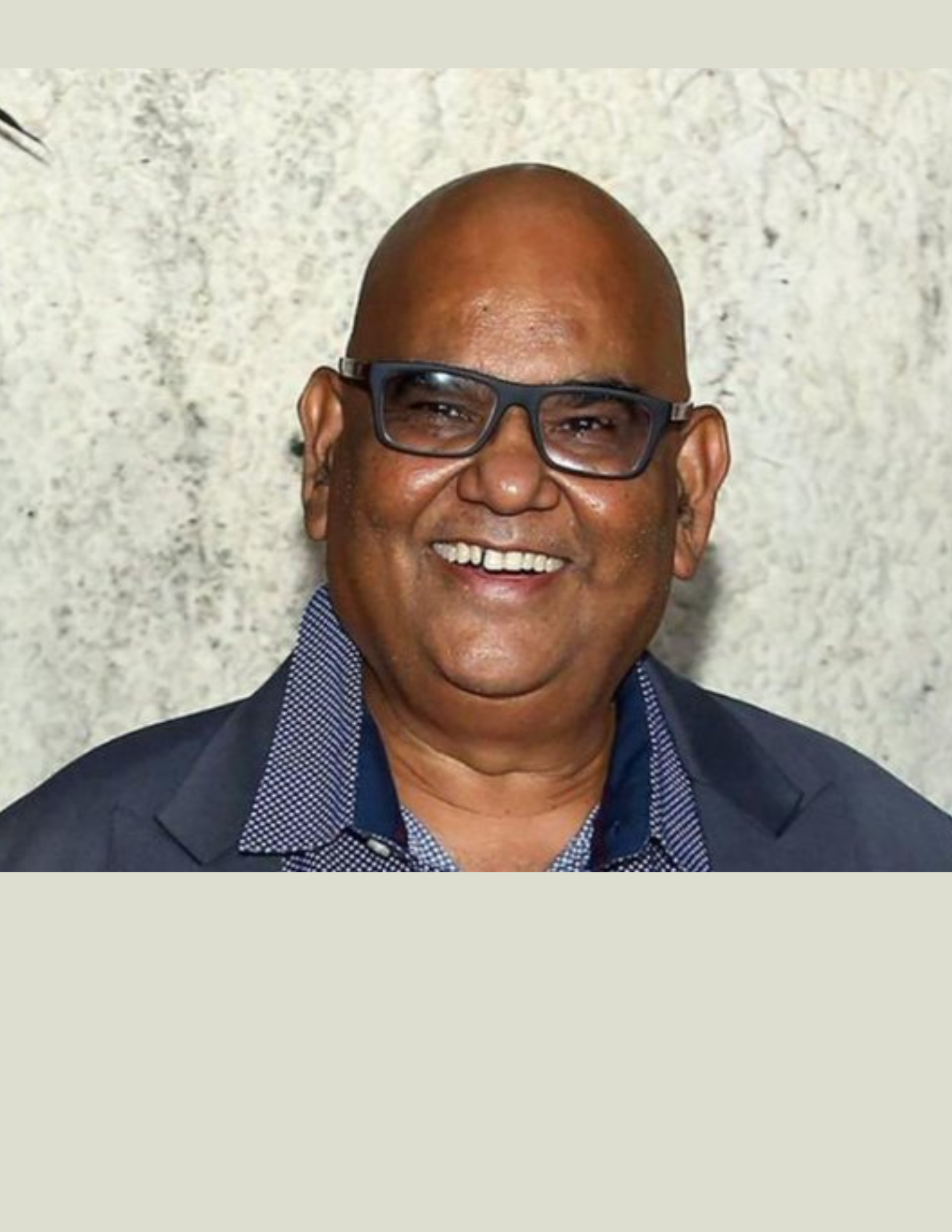 Satish Kaushik went to Mumbai with Rs 800