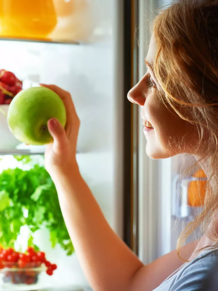 Acidity Fruits you must NEVER eat at night