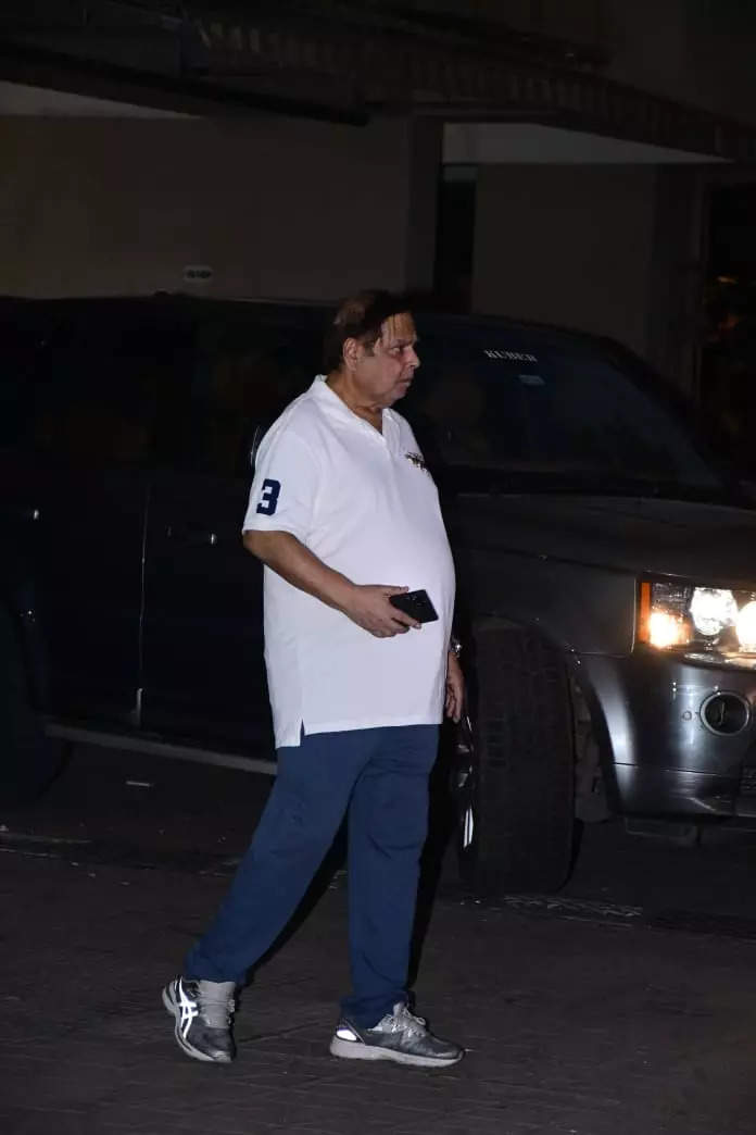 David Dhawan at Satish Kaushik's funeral