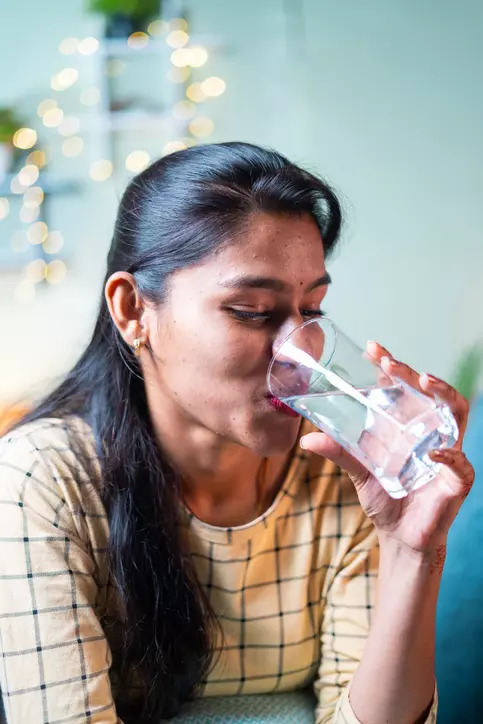 Drink water 30 minutes before a meal