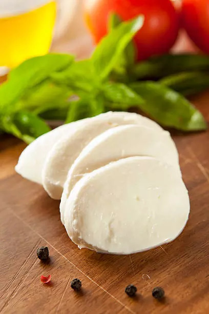 Mozzarella cheese 