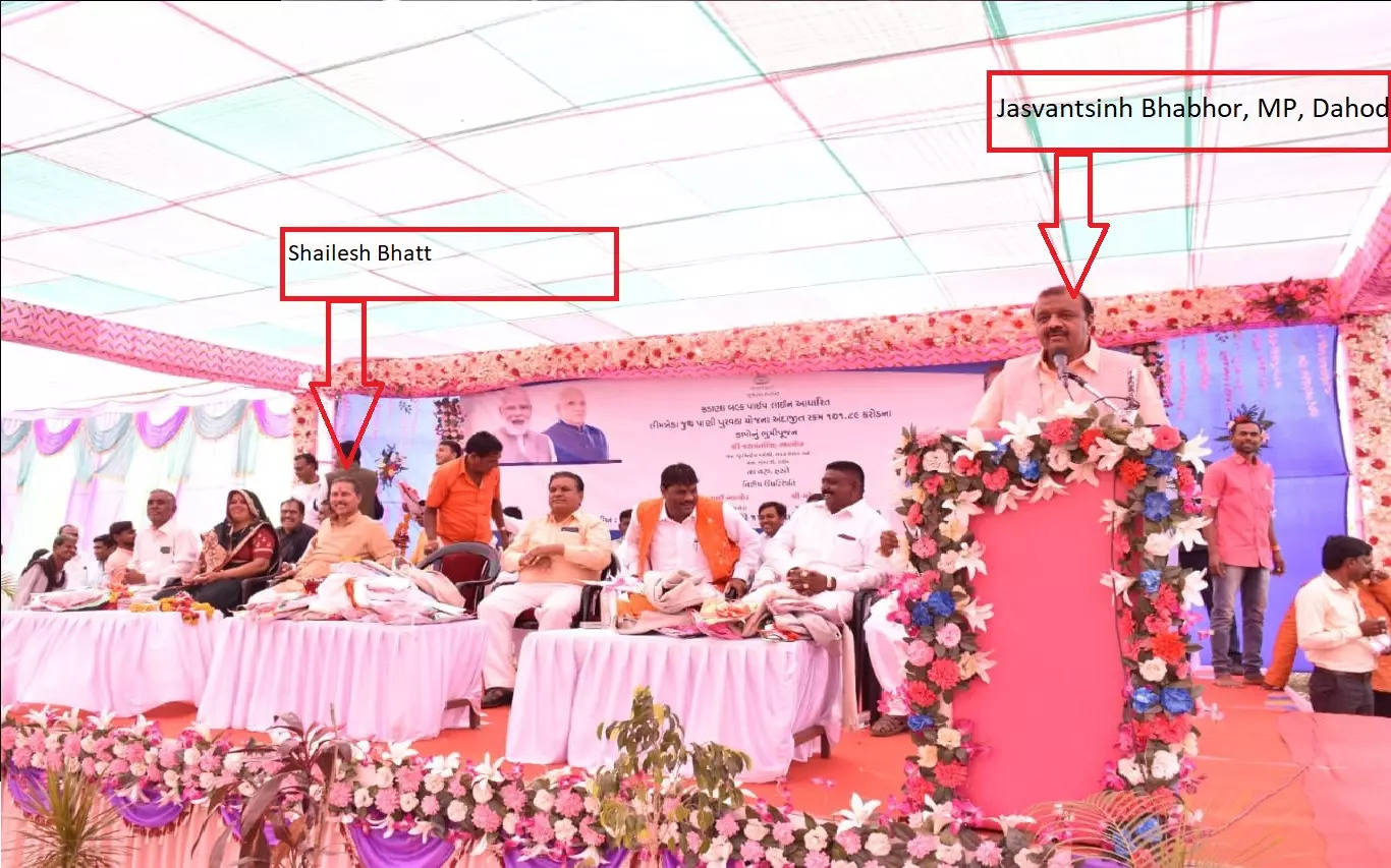 Gujarat Bilkis Bano rapist Shailesh Bhatt shares stage with BJPs Dahod MP during govt function India News, Times Now