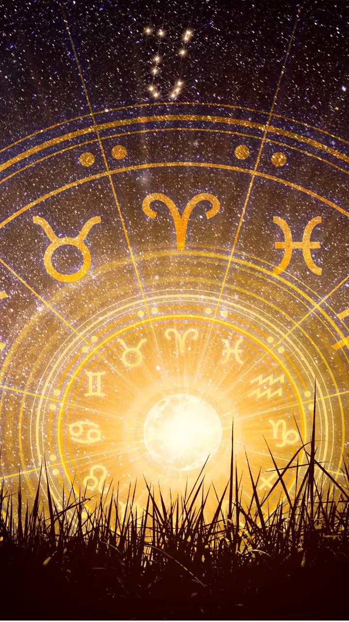 LIBRA Daily Horoscope Sep 24-Oct 23