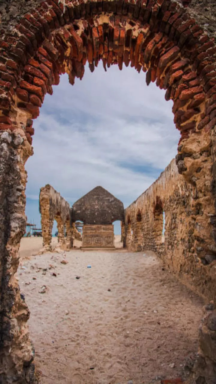 Dhanushkodi Beach Tamil Nadu