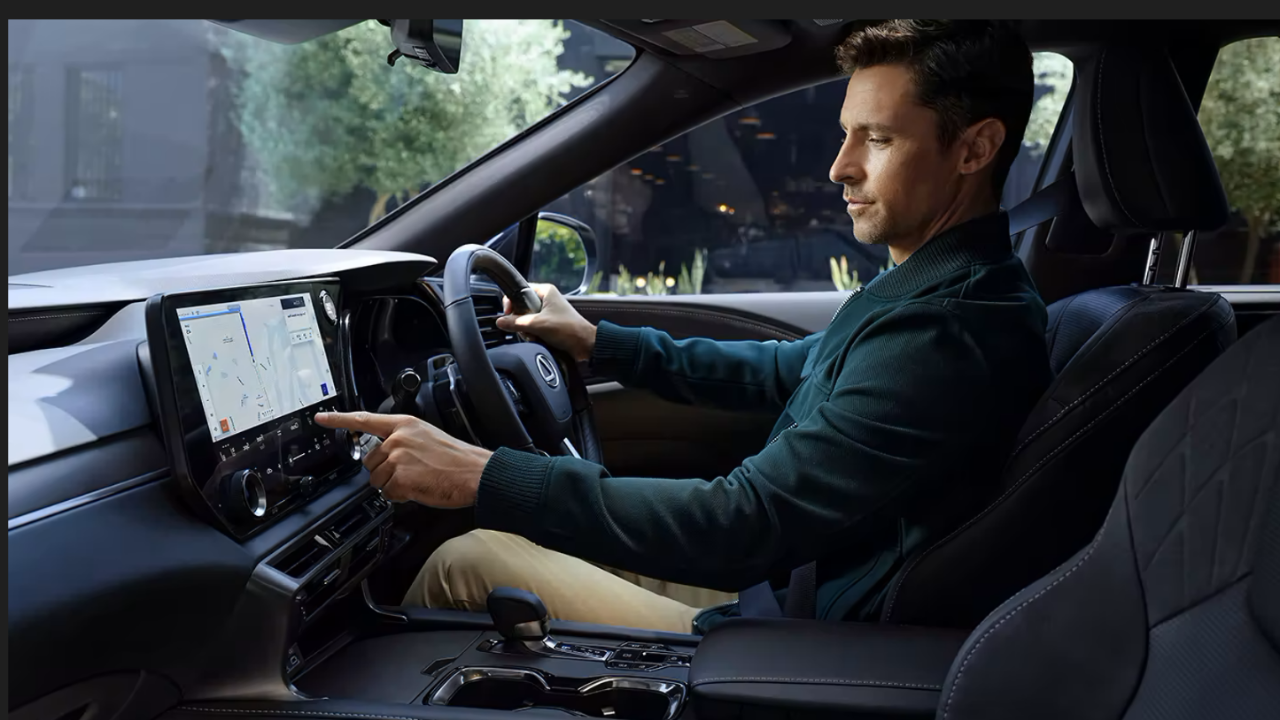 古い車を再び新品のように見せるための 11 の技術アップグレード