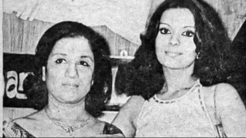 Zeenat Aman shares rare throwback pic with her mom and losing pictures in 2005 floods