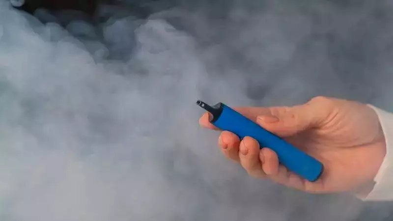 Exploring the teenage Vaping phenomenon, the surging trend and its impact
