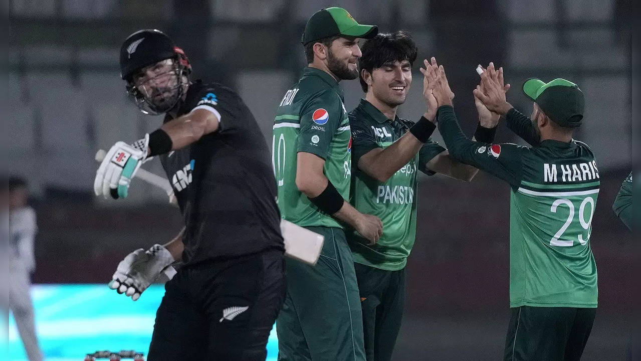 PAK vs NZ 4th ODI