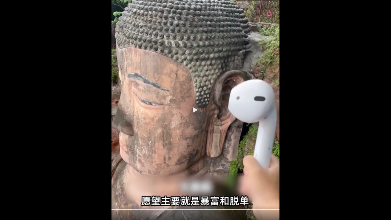 Chinese man travels 2,000 km to Buddha statue, shouts wishes on speaker