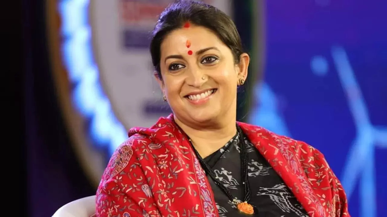 Smriti Irani lashes out at Congress