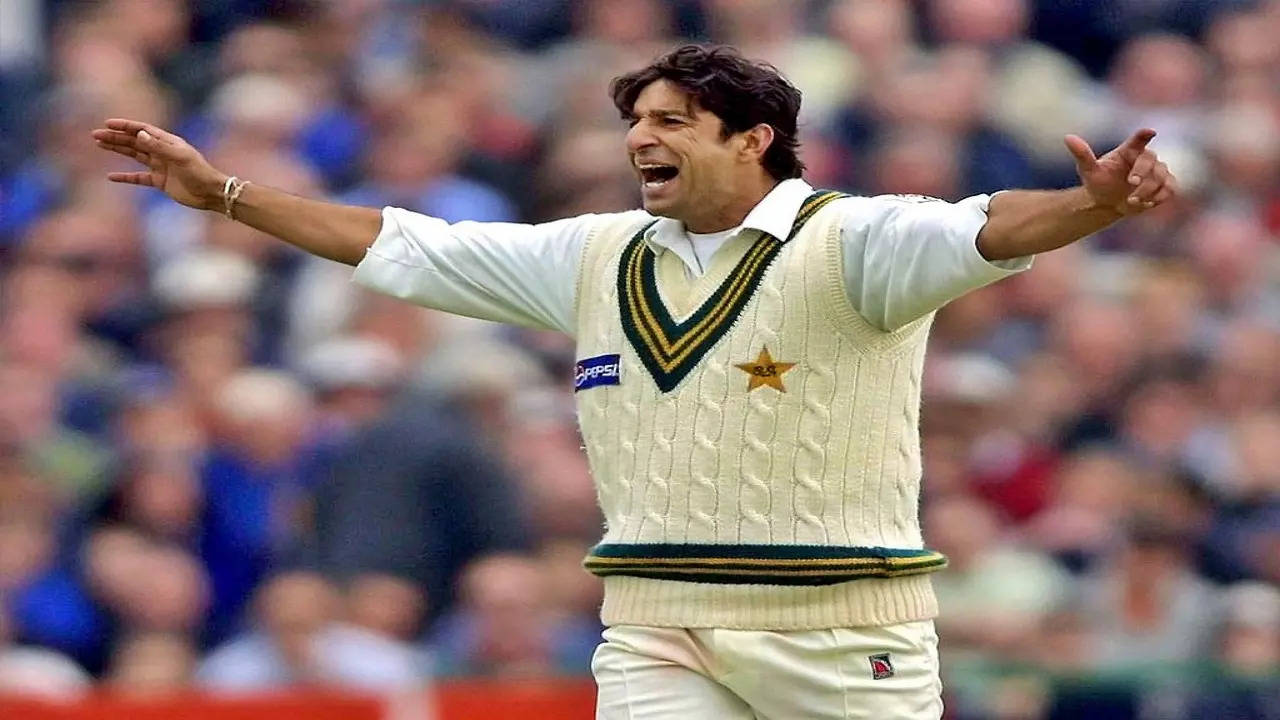 Won’t Get Out Of Bed For Six Days - Wasim Akram's Fiery Take On Modern Day Star Bowlers