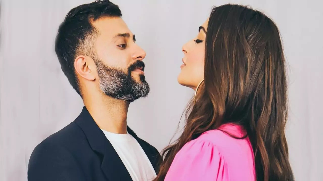 Anand Ahuja and Sonam Kapoor