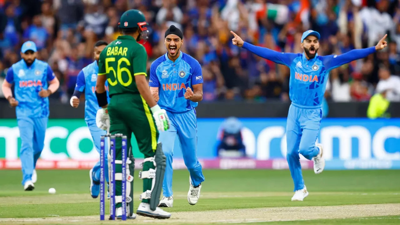 Asia Cup 2023: Sri Lanka, Bangladesh Side With BCCI, Corner Pakistan Over Hosting Continental Tournament