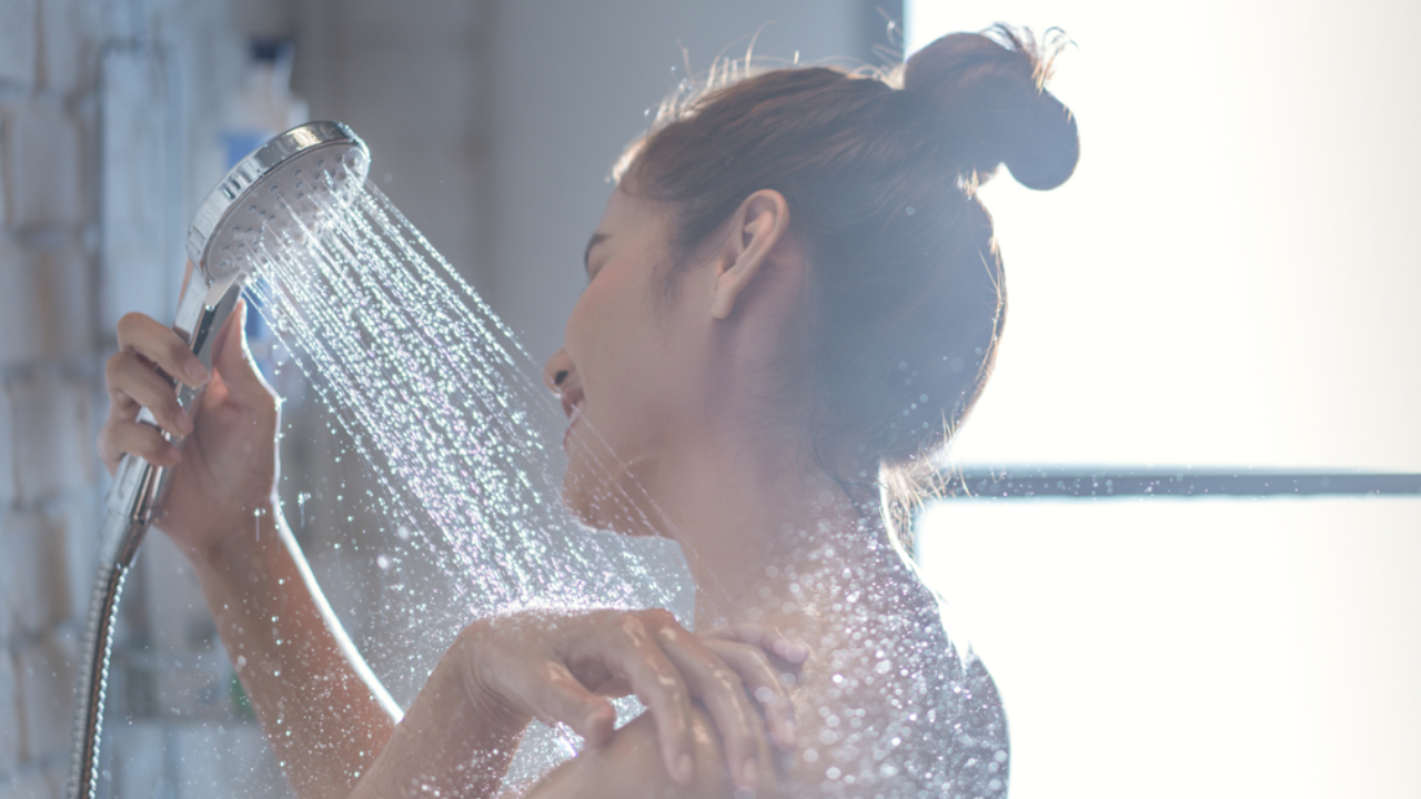 Ayurvedic Benefits Of Taking A Shower. Pic Credit: Shutterstock