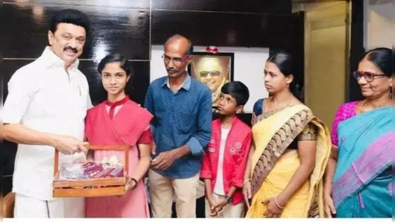 Daily Wager’s Daughter Achieves Rare Feat Of 600/600 In Tamil Nadu Class 12 exam