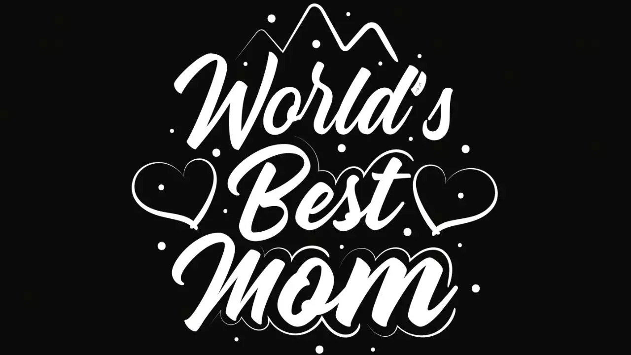 Poems to celebrate your Mom and wish her a Happy Mother's Day 2023 | Shutterstock