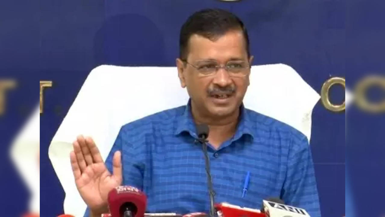 New Delhi: Delhi Chief Minister Arvind Kejriwal addresses the media at the Delhi Secretariat after the Supreme Court's ruling on the regulation of services matter, in New Delhi, Thursday, May 11, 2023.(Photo:IANS/Twitter)