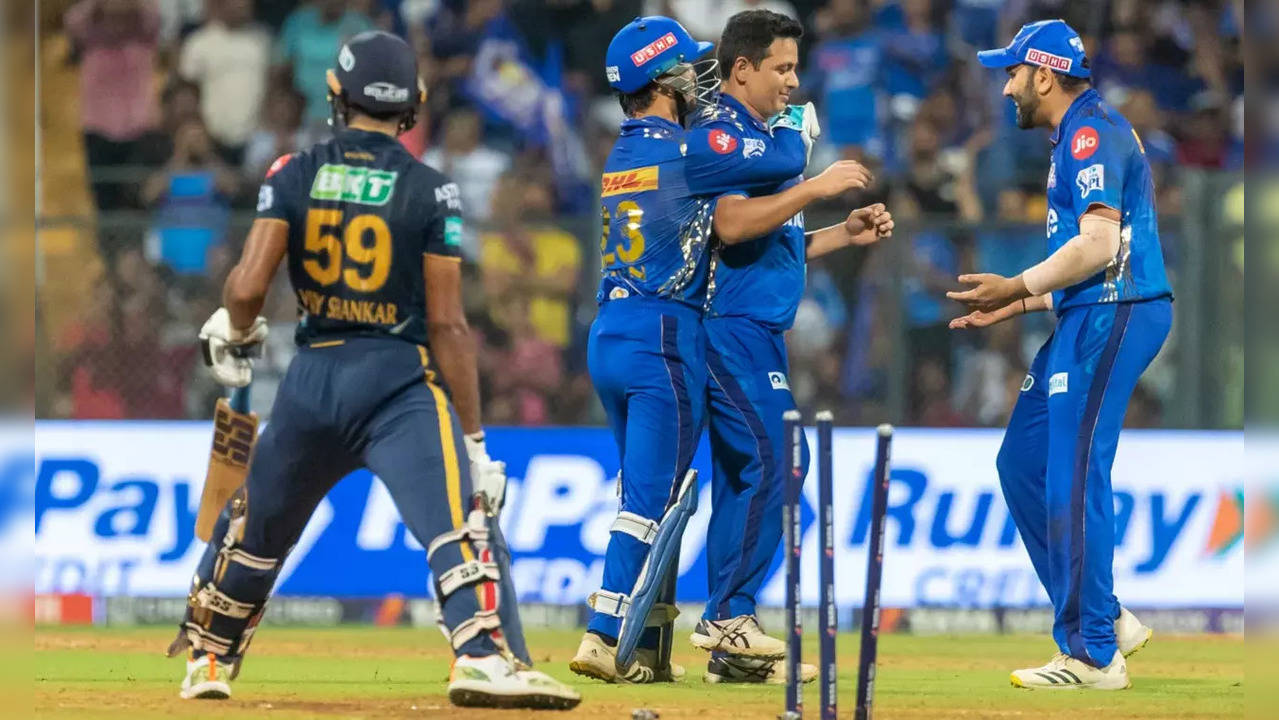 EXPLAINED: How Mumbai Indians' Win Over GT Hurt Playoffs Chances Of RCB ...