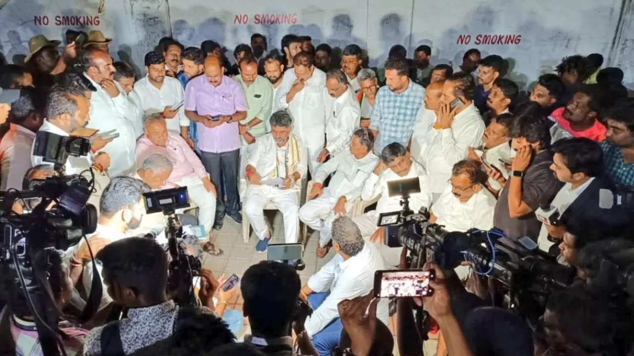 DK Shivakumar at Jayanagar