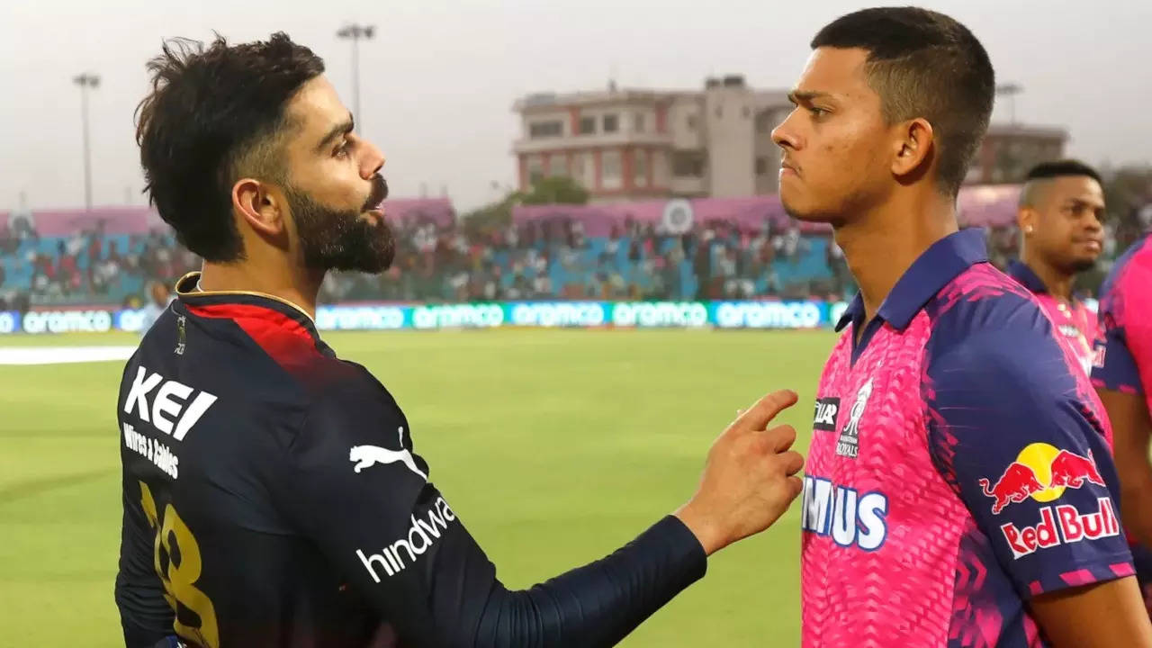 Virat Kohli interacts with Yashasvi Jaiswal