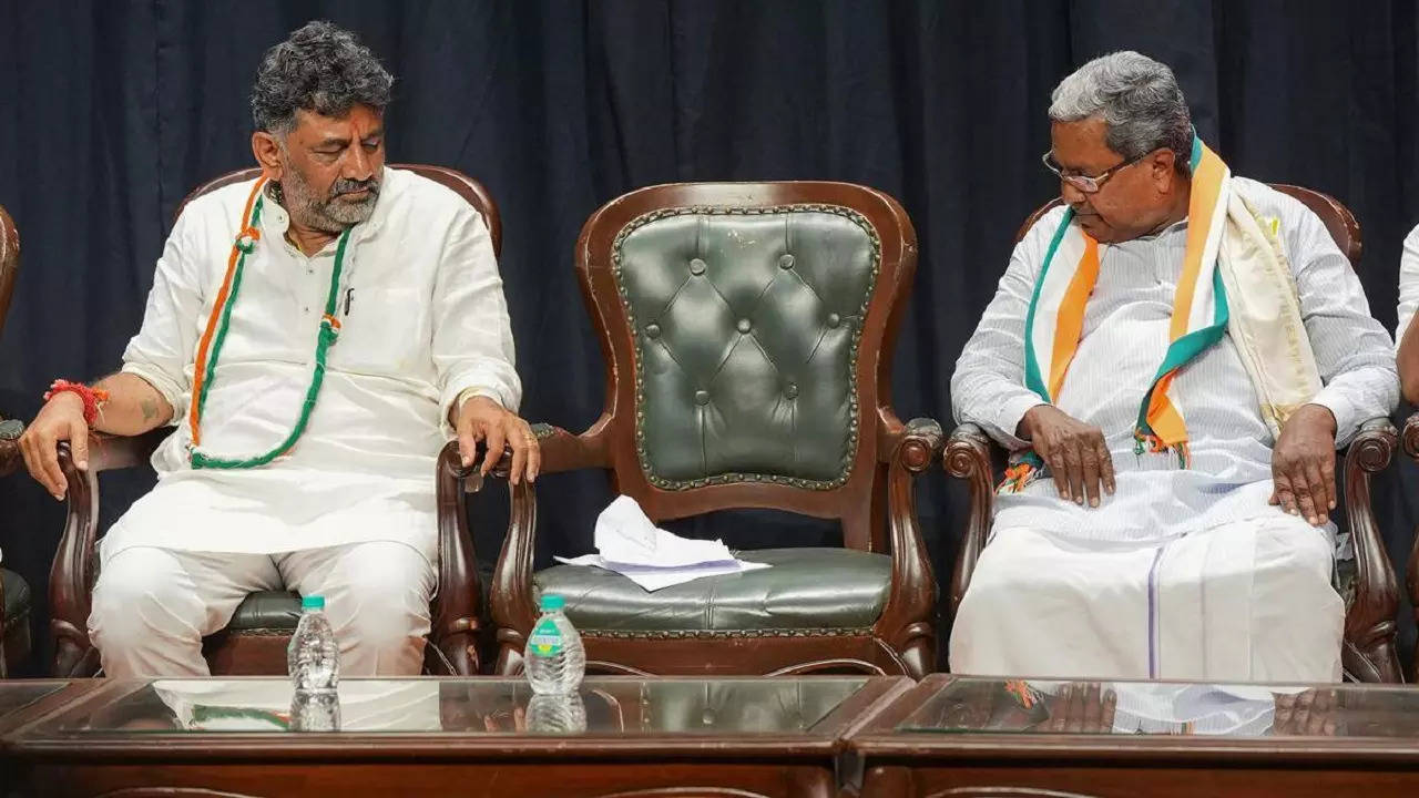 Who will be next Karnataka Chief Minister: Shivakumar or Siddaramaiah