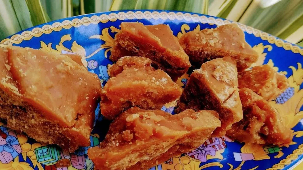 Gur or Jaggery