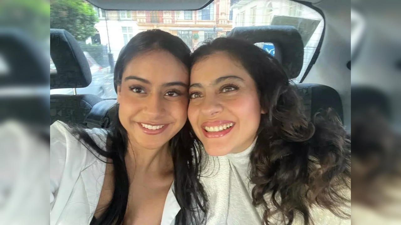 Kajol with Nysa Devgn