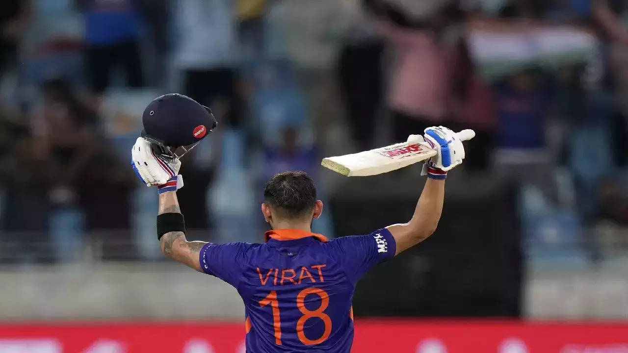 Cosmic Connection Virat Kohli Reveals How Iconic No18 Jersey Related To India Debut And Fathers 0164