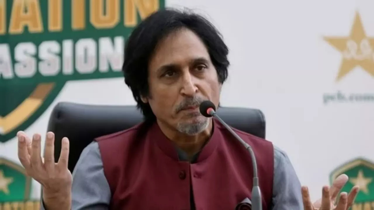 Former PAK skipper attacks Ramiz Raja