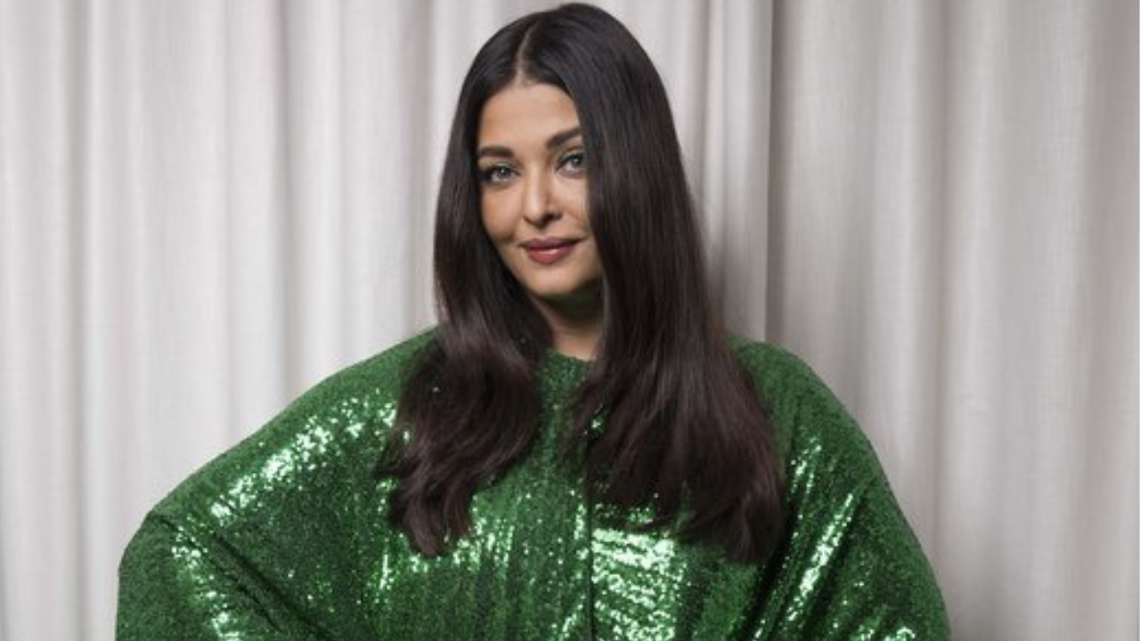 Cannes 2023: Aishwarya Rai Bachchan Makes Statement In Shimmery Green Valentino Dress With Cape Sleeves