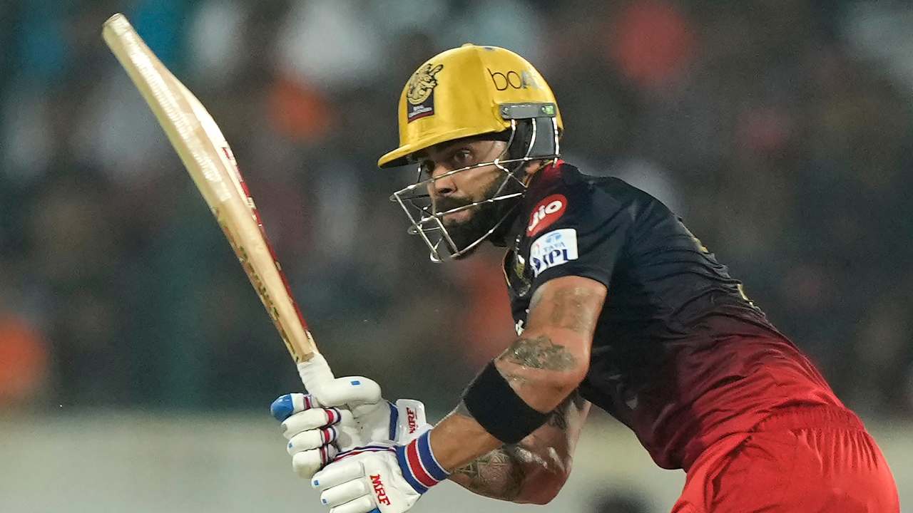 Srh Vs Rcb King Virat Kohli Smashes His 6th Ipl Century Creates History As He Joins Chris 