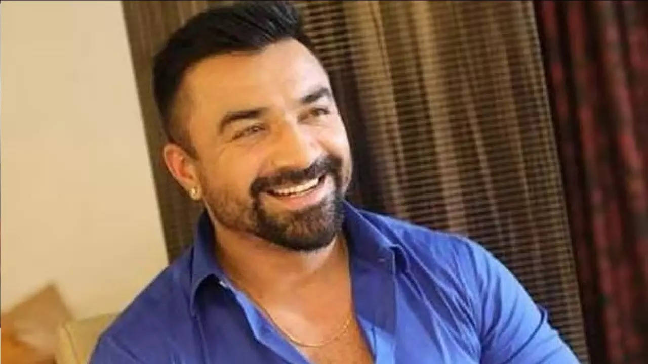 aijaz khan