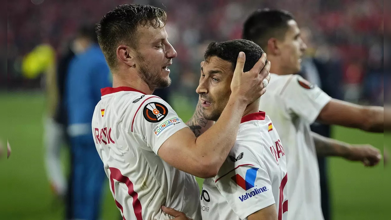 Sevilla beat Juventus