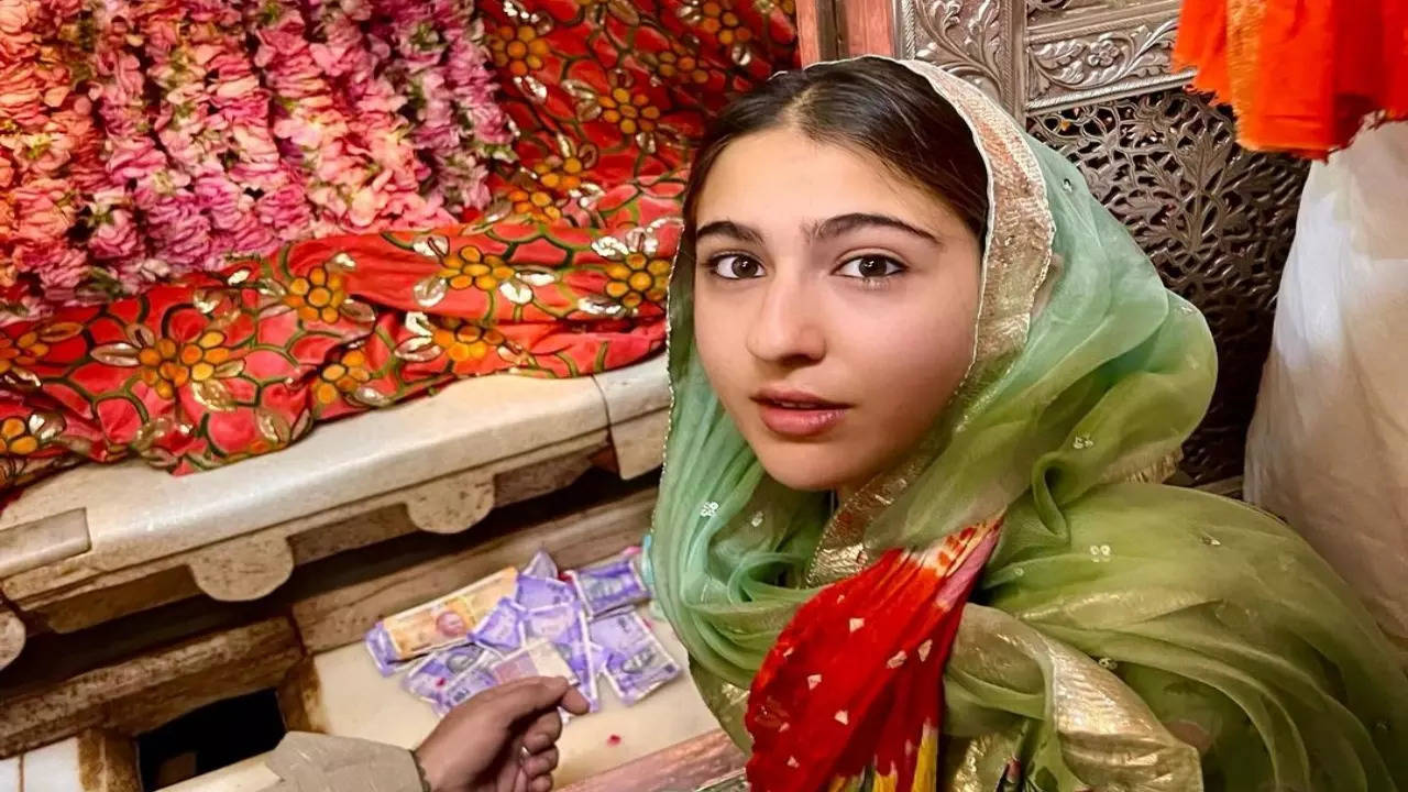 Sara Ali Khan visits Ajmer Sharif Dargah ahead of Zara Hatke Zara Bachke release.